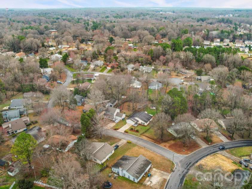 9357 Aylesbury Lane, Mint Hill, NC 28227.  MLS# CAR4353783, YatesRealty ID 3515. 