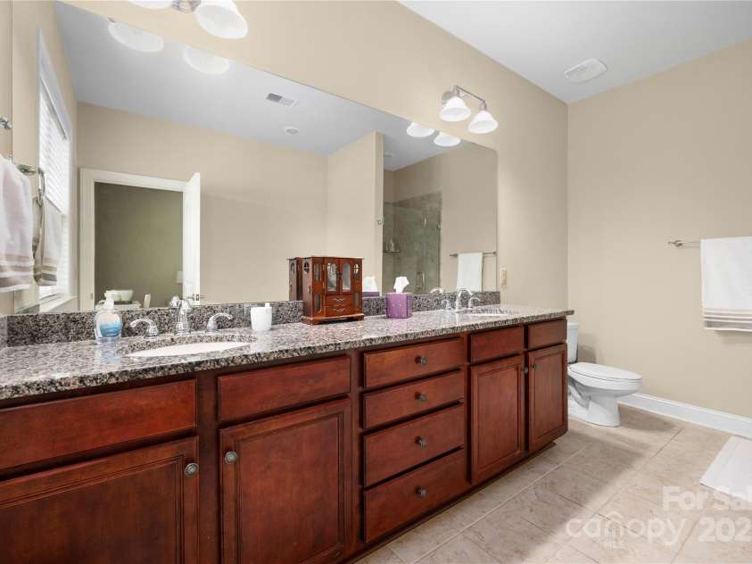 103 Steinbeck Way, Mooresville, NC 28117.  MLS# CAR4280142, YatesRealty ID 35150. 