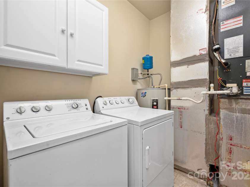 103 Steinbeck Way, Mooresville, NC 28117.  MLS# CAR4280142, YatesRealty ID 35150. 