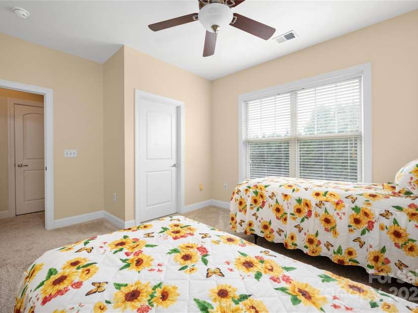 103 Steinbeck Way, Mooresville, NC 28117.  MLS# CAR4280142, YatesRealty ID 35150. 