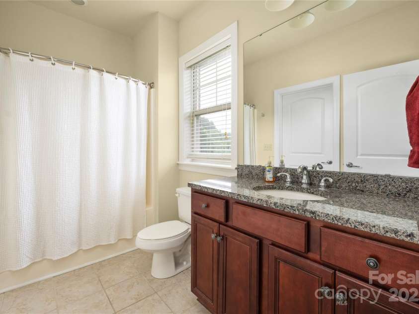 103 Steinbeck Way, Mooresville, NC 28117.  MLS# CAR4280142, YatesRealty ID 35150. 