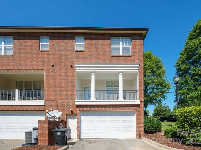 103 Steinbeck Way, Mooresville, NC 28117.  MLS# CAR4302020, YatesRealty ID 35150. 