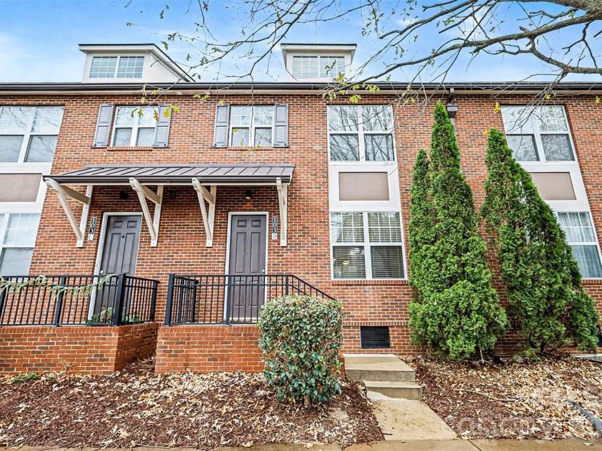 103 Steinbeck Way, Mooresville, NC 28117.  MLS# CAR4330703, YatesRealty ID 35150. 