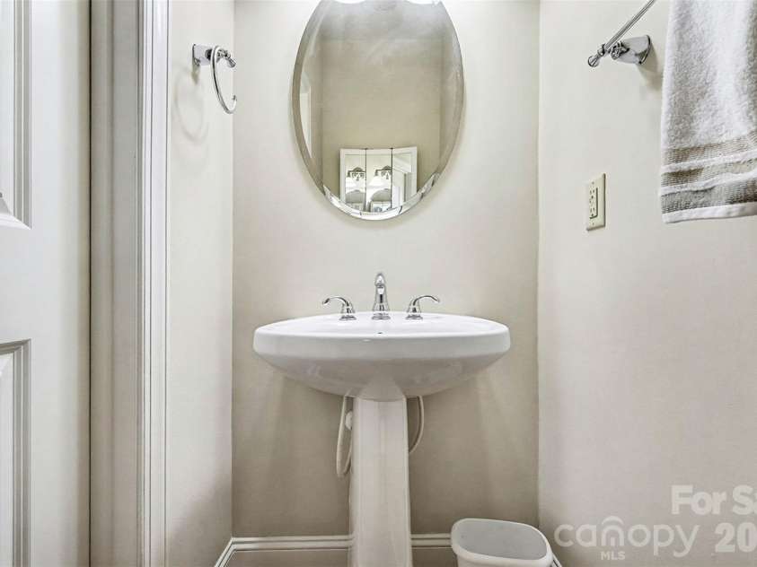 103 Steinbeck Way, Mooresville, NC 28117.  MLS# CAR4330703, YatesRealty ID 35150. Main level 1/2 bath