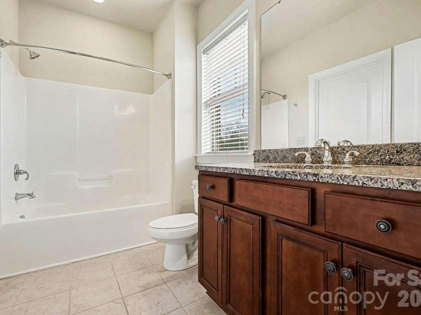 103 Steinbeck Way, Mooresville, NC 28117.  MLS# CAR4330703, YatesRealty ID 35150. Upstairs Full Bath