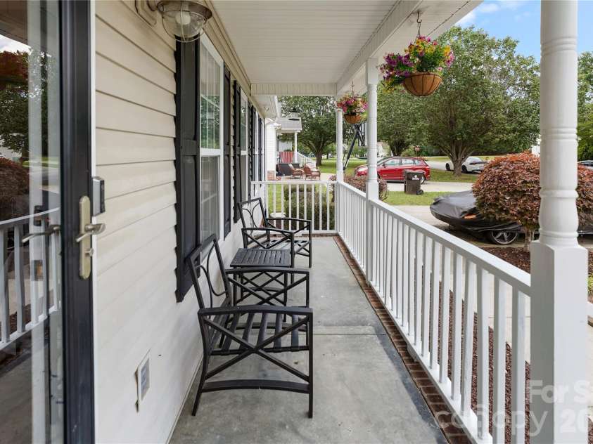 1668 Quail Rush Drive, Rock Hill, SC 29730.  MLS# CAR4393816, YatesRealty ID 35151. 