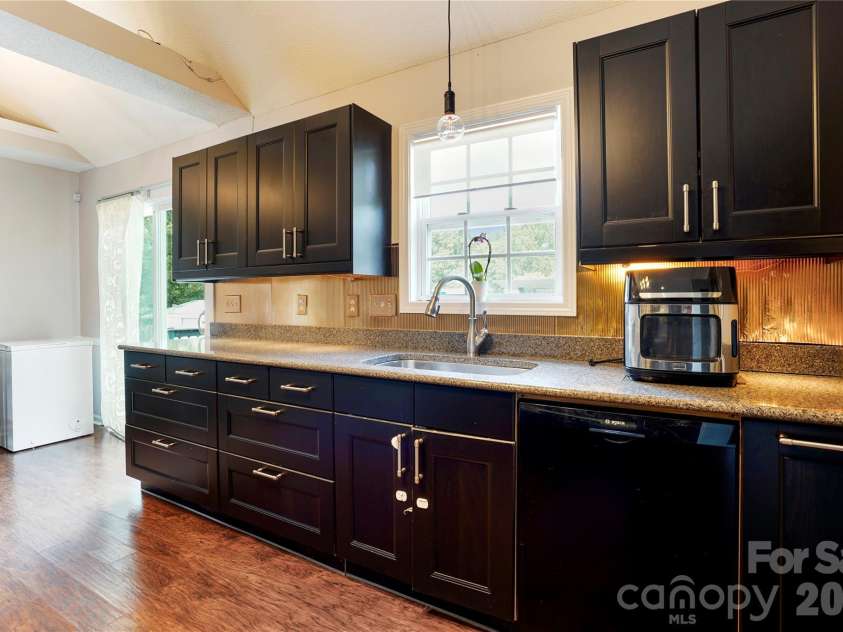 1668 Quail Rush Drive, Rock Hill, SC 29730.  MLS# CAR4393816, YatesRealty ID 35151. 