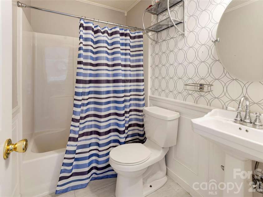 1668 Quail Rush Drive, Rock Hill, SC 29730.  MLS# CAR4393816, YatesRealty ID 35151. 
