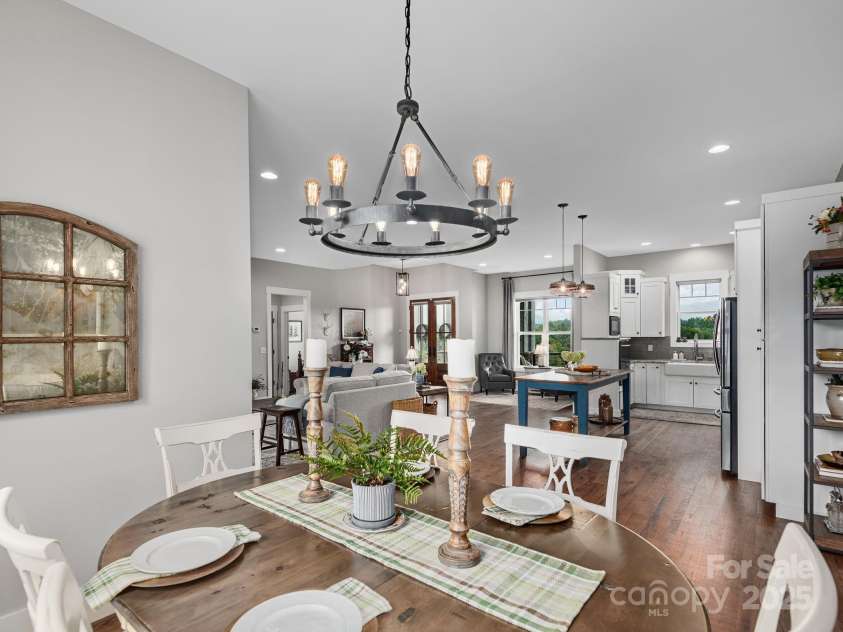 11 Gracie Lane, Weaverville, NC 28787.  MLS# CAR4290760, YatesRealty ID 35154. 