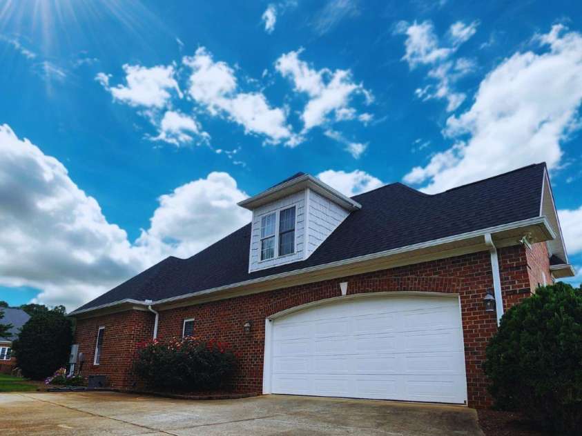 1081 Horse Rock Road, Hickory, NC 28602.  MLS# CAR4294961, YatesRealty ID 35156. 