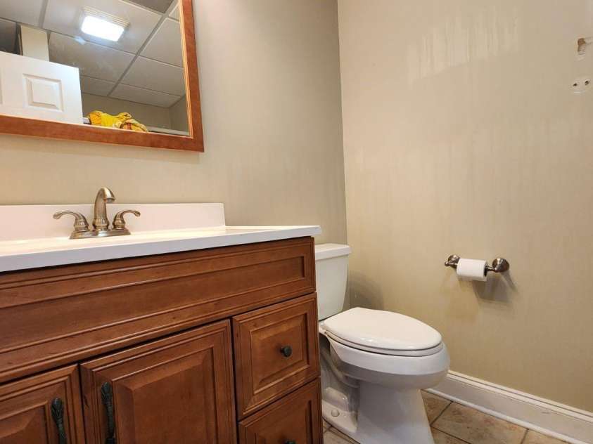 1081 Horse Rock Road, Hickory, NC 28602.  MLS# CAR4294961, YatesRealty ID 35156. 