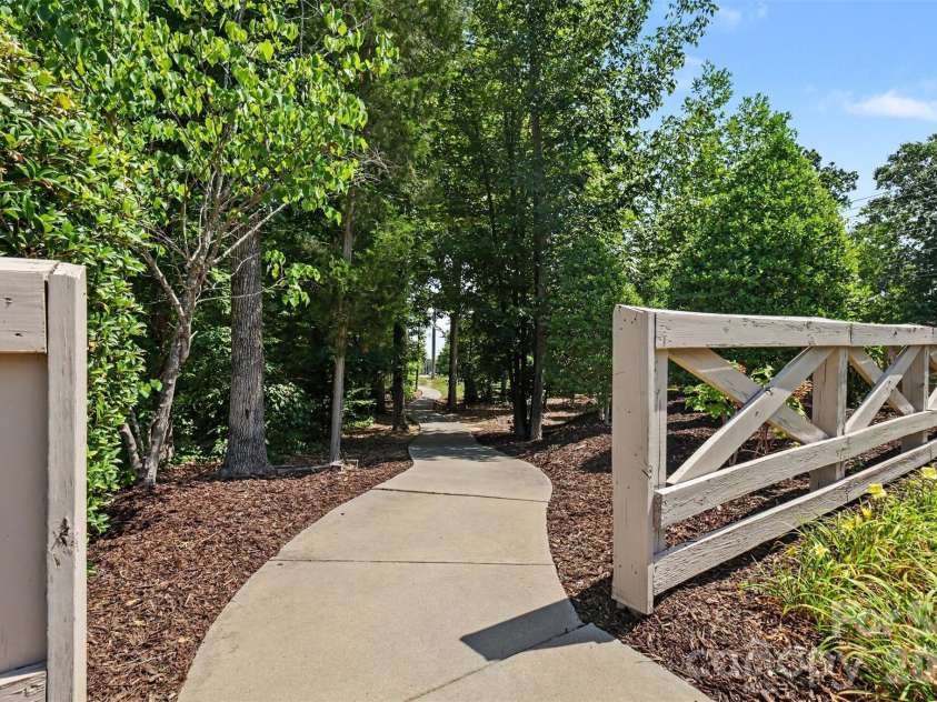 1608 Maize Court, Waxhaw, NC 28173.  MLS# CAR4392748, YatesRealty ID 35158. 