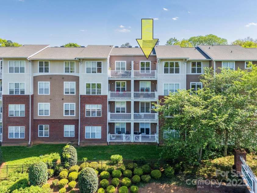 1000 Woodlawn Road, Charlotte, NC 28209.  MLS# CAR4252835, YatesRealty ID 3516. 