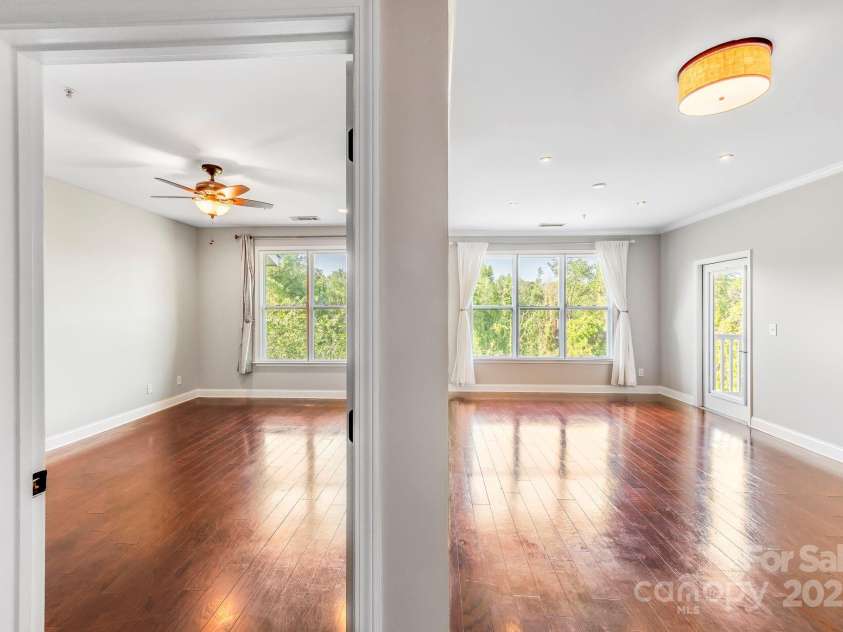 1000 Woodlawn Road, Charlotte, NC 28209.  MLS# CAR4252835, YatesRealty ID 3516. 