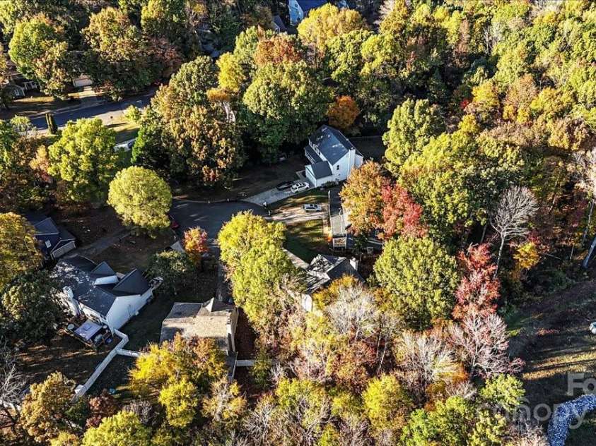 7101 Milhof Court, Charlotte, NC 28269.  MLS# CAR4318644, YatesRealty ID 3516. 