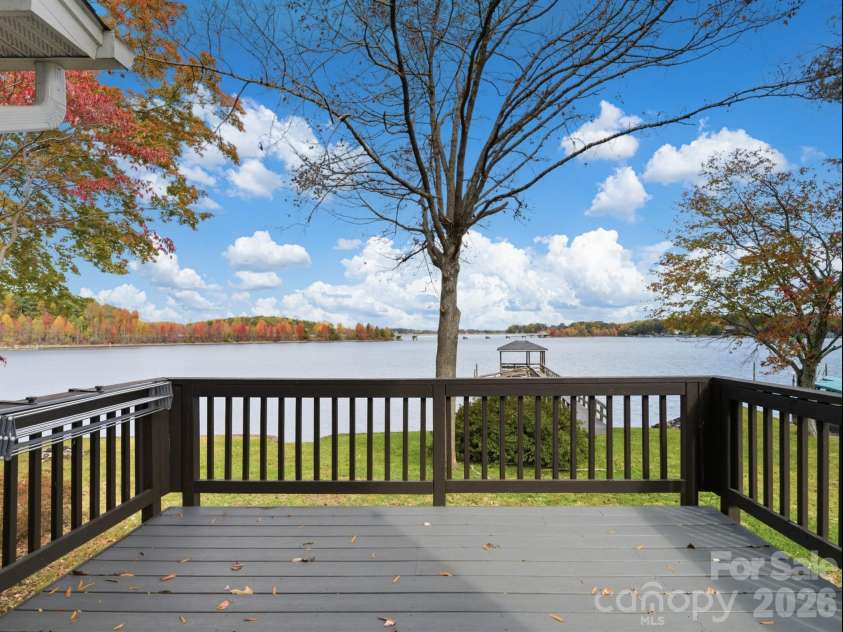 9115 Clement Circle, Terrell, NC 28682.  MLS# CAR4385369, YatesRealty ID 3516. 