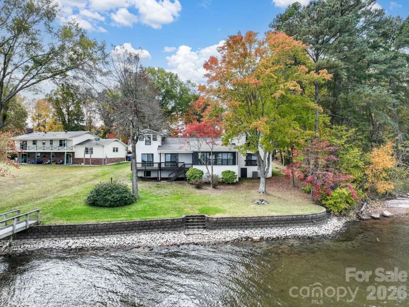 9115 Clement Circle, Terrell, NC 28682.  MLS# CAR4385369, YatesRealty ID 3516. 
