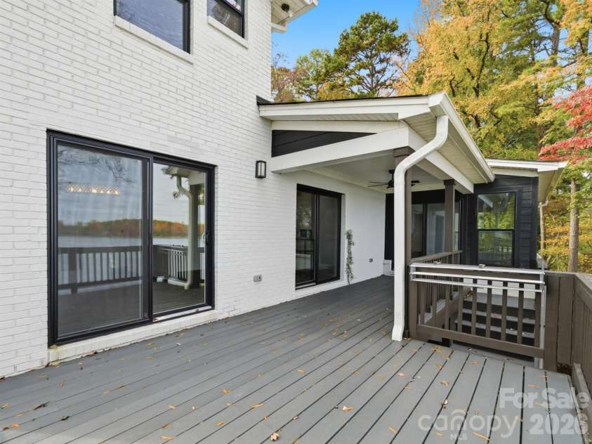 9115 Clement Circle, Terrell, NC 28682.  MLS# CAR4385369, YatesRealty ID 3516. 
