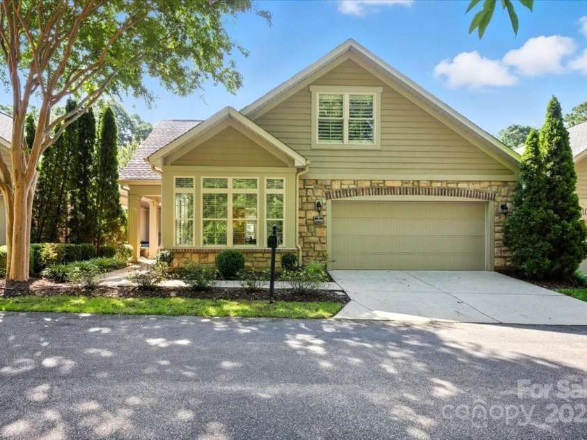 10608 Old Ardrey Kell Road, Charlotte, NC 28277.  MLS# CAR4292618, YatesRealty ID 35162. 