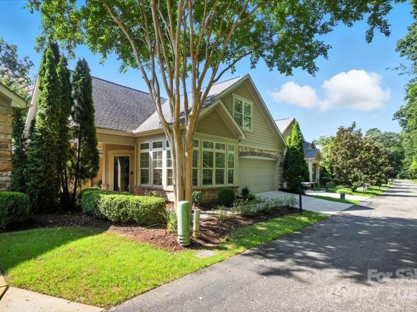 10608 Old Ardrey Kell Road, Charlotte, NC 28277.  MLS# CAR4292618, YatesRealty ID 35162. 