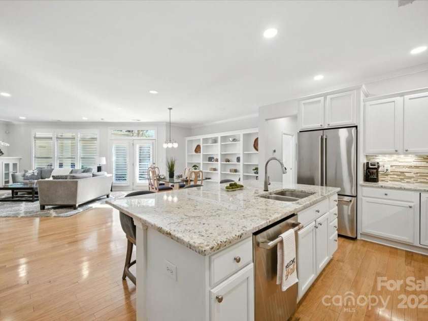 10608 Old Ardrey Kell Road, Charlotte, NC 28277.  MLS# CAR4292618, YatesRealty ID 35162. 