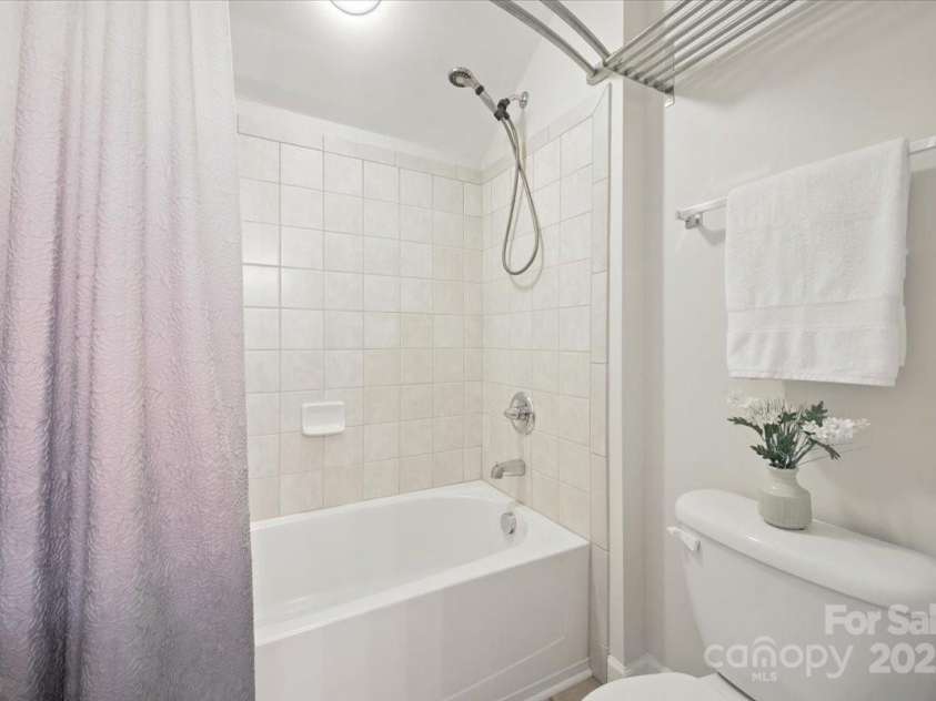 10608 Old Ardrey Kell Road, Charlotte, NC 28277.  MLS# CAR4292618, YatesRealty ID 35162. 
