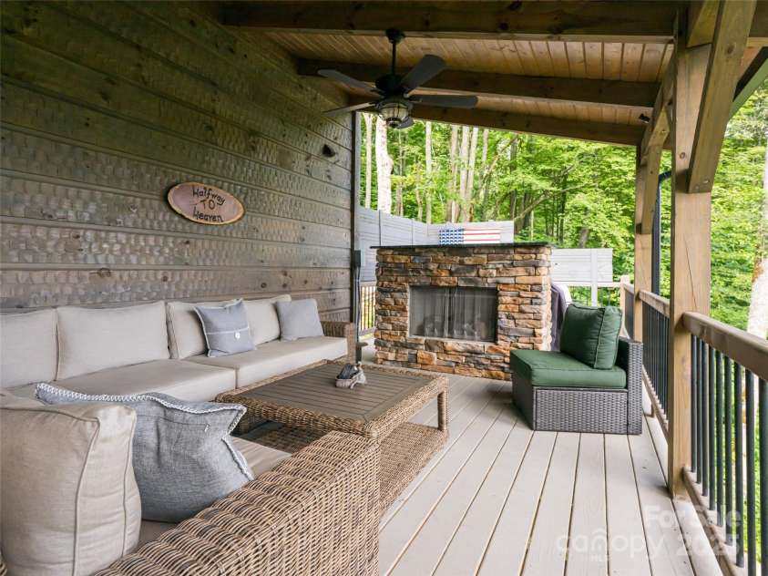 82 Gadohi Trail, Maggie Valley, NC 28751.  MLS# CAR4283632, YatesRealty ID 35163. 