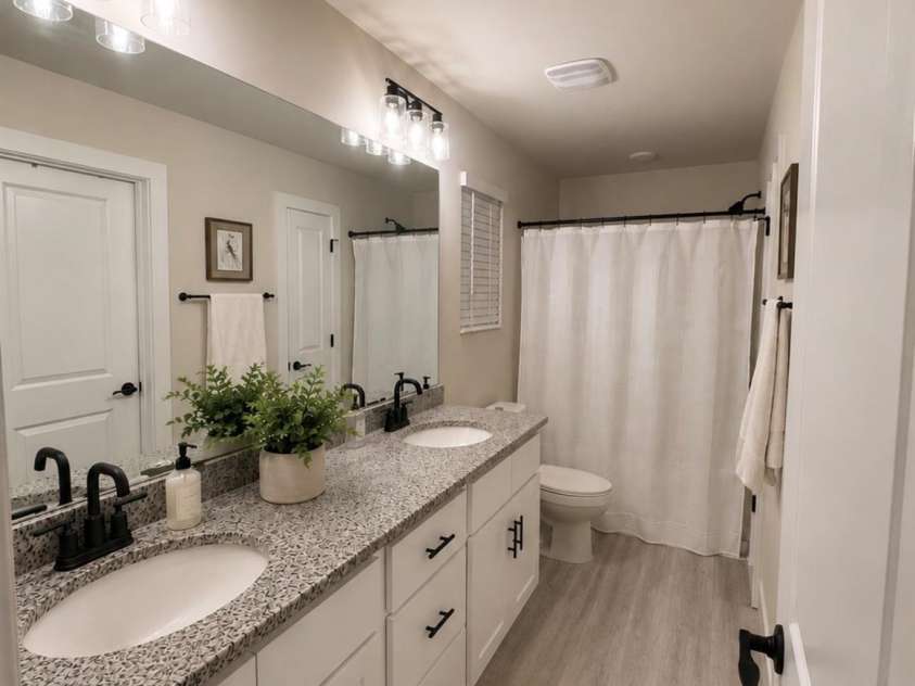 1212 Fall Day Circle, Lenoir, NC 28645.  MLS# CAR4398651, YatesRealty ID 35167. Primary Bathroom