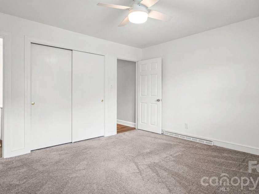 706 Hedrick Drive, Statesville, NC 28677.  MLS# CAR4399406, YatesRealty ID 35168. 