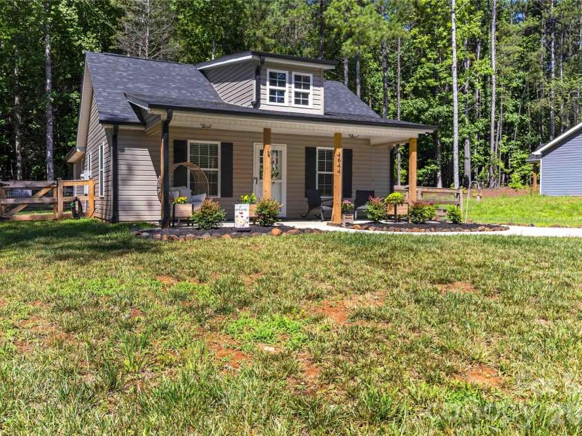 4644 Karwood Drive, Rock Hill, SC 29732.  MLS# CAR4398172, YatesRealty ID 35169. 