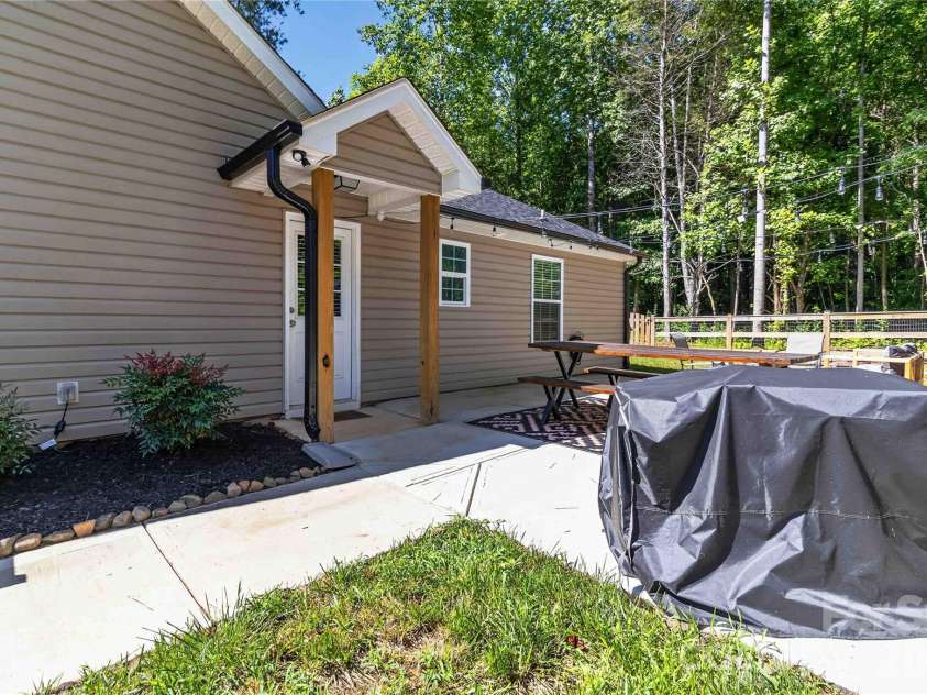 4644 Karwood Drive, Rock Hill, SC 29732.  MLS# CAR4398172, YatesRealty ID 35169. 
