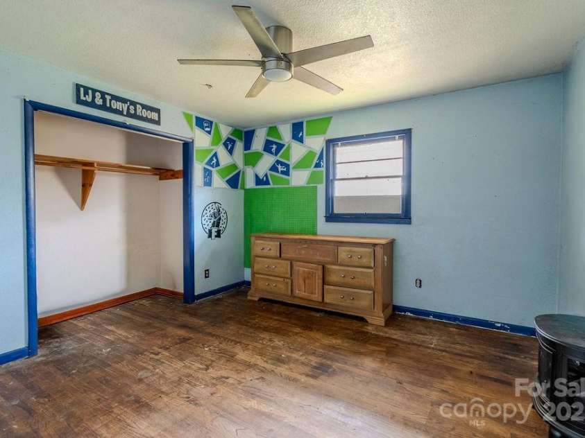 170 Clifton Avenue, Bryson City, NC 28713.  MLS# CAR4332126, YatesRealty ID 3517. 