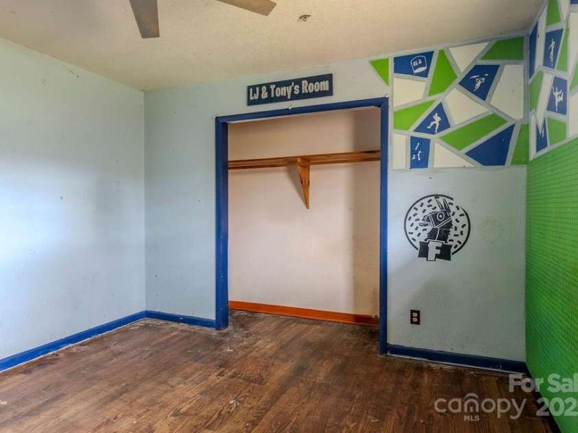 170 Clifton Avenue, Bryson City, NC 28713.  MLS# CAR4332126, YatesRealty ID 3517. 