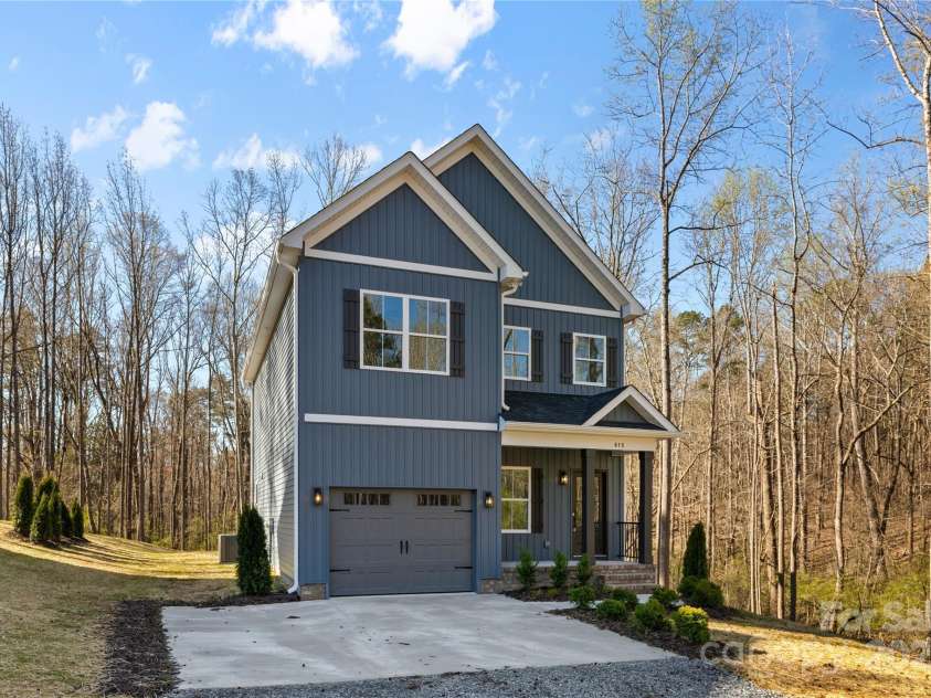 615 Stanly Street, Stanfield, NC 28163.  MLS# CAR4237967, YatesRealty ID 3517. Lots of parking!