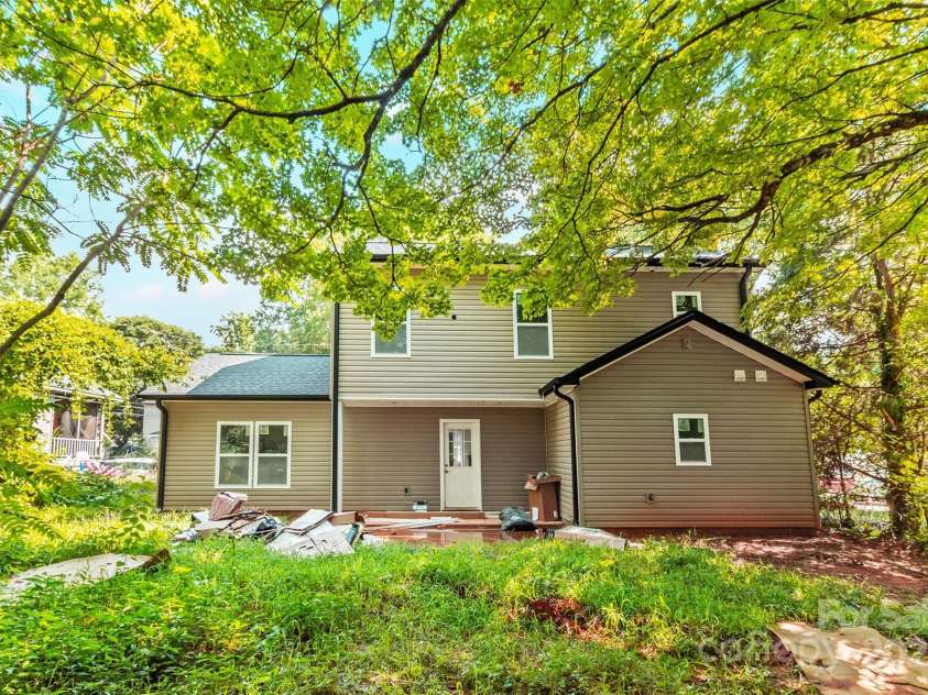 907 5th Avenue, Gastonia, NC 28052.  MLS# CAR4334256, YatesRealty ID 3517. 
