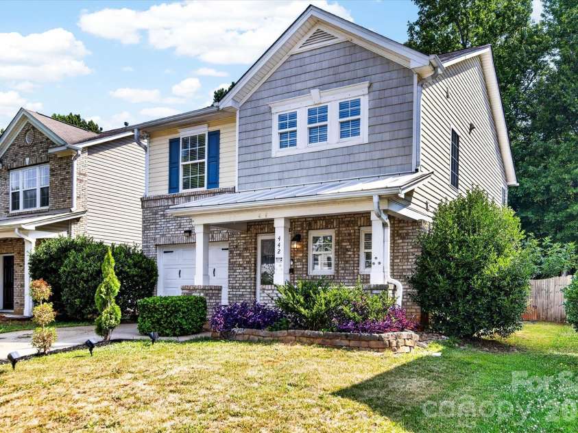 442 Tribune Drive, Charlotte, NC 28214.  MLS# CAR4399669, YatesRealty ID 35170. 