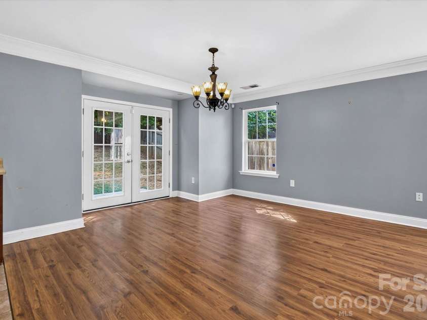 442 Tribune Drive, Charlotte, NC 28214.  MLS# CAR4399669, YatesRealty ID 35170. 