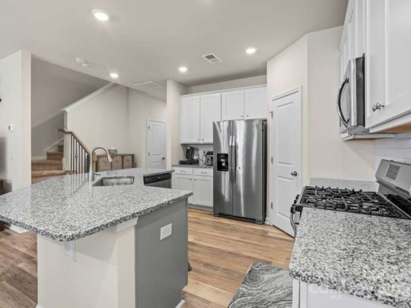 711 Still Oak Trail, Fort Mill, SC 29708.  MLS# CAR4291084, YatesRealty ID 35170. 