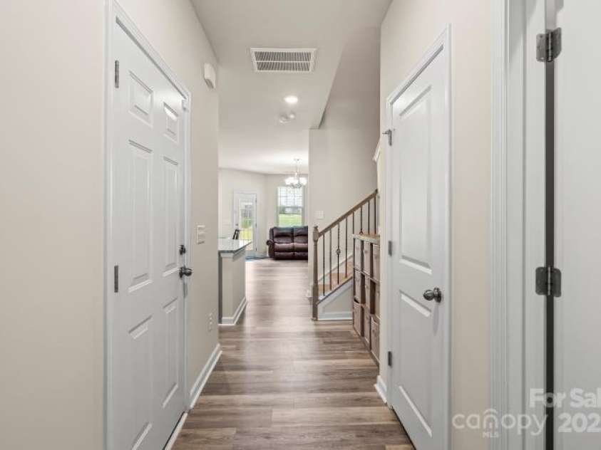 711 Still Oak Trail, Fort Mill, SC 29708.  MLS# CAR4291084, YatesRealty ID 35170. 