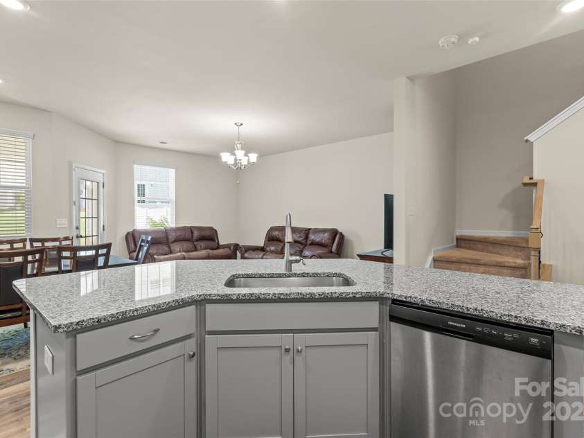 711 Still Oak Trail, Fort Mill, SC 29708.  MLS# CAR4291084, YatesRealty ID 35170. 