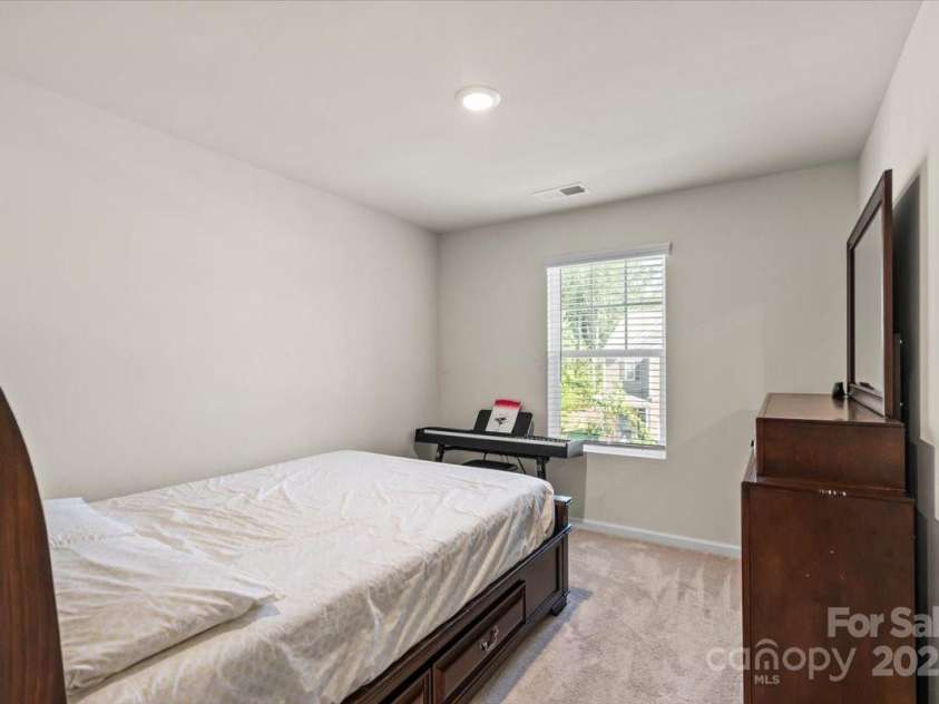 711 Still Oak Trail, Fort Mill, SC 29708.  MLS# CAR4291084, YatesRealty ID 35170. 