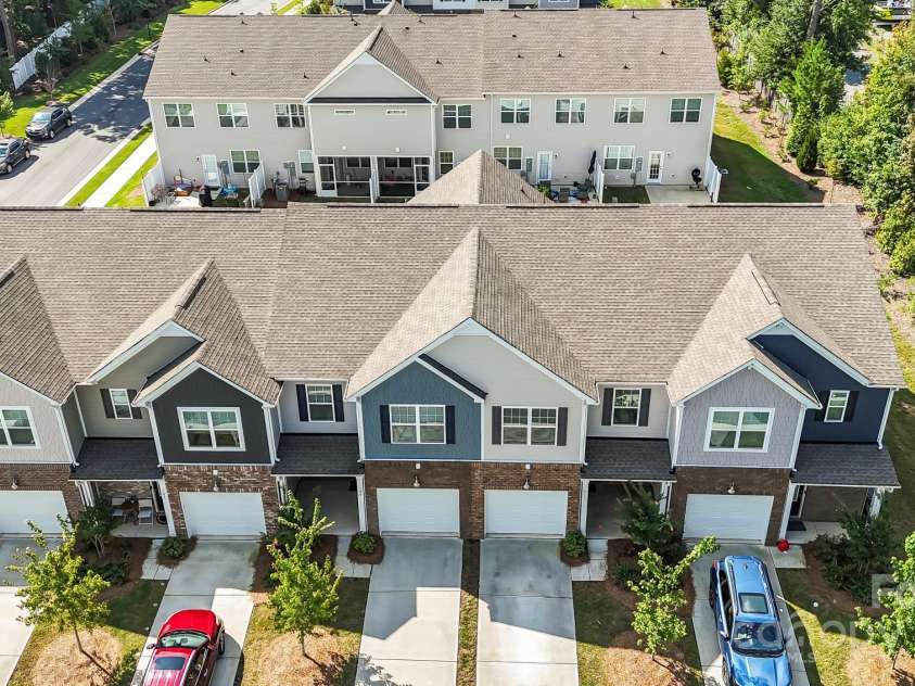 711 Still Oak Trail, Fort Mill, SC 29708.  MLS# CAR4291084, YatesRealty ID 35170. 