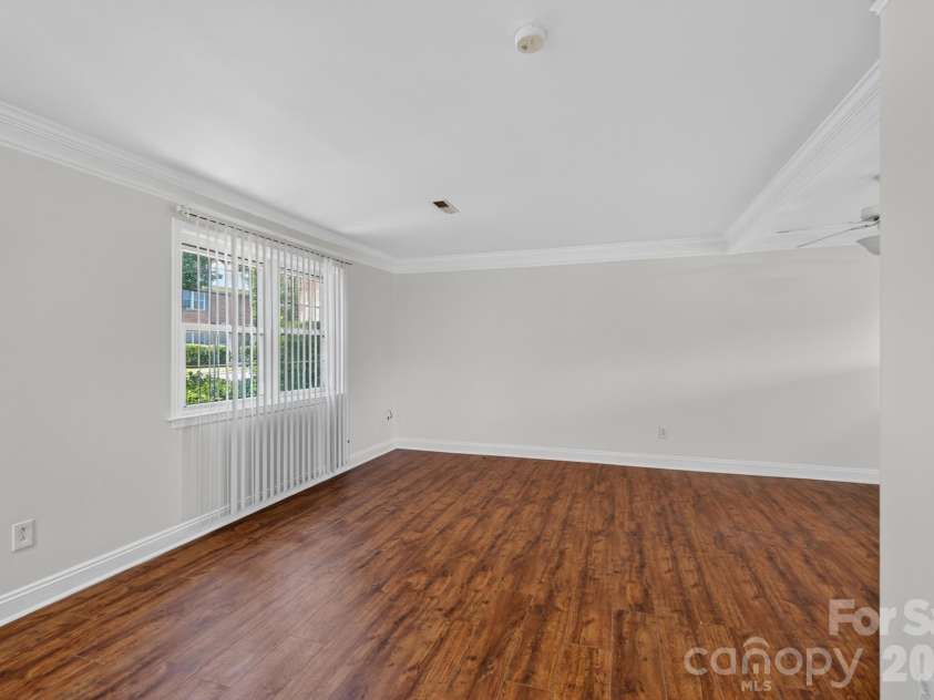 8904 Hunter Ridge Drive, Charlotte, NC 28226.  MLS# CAR4400418, YatesRealty ID 35172. 