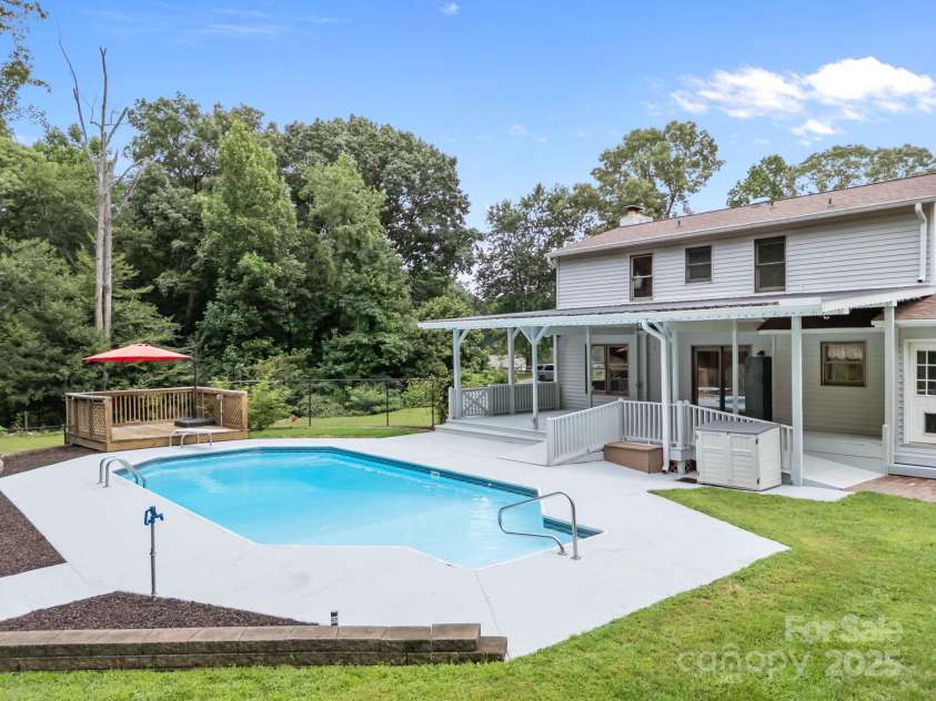 535 Brook Circle, Salisbury, NC 28147.  MLS# CAR4291683, YatesRealty ID 35173. 
