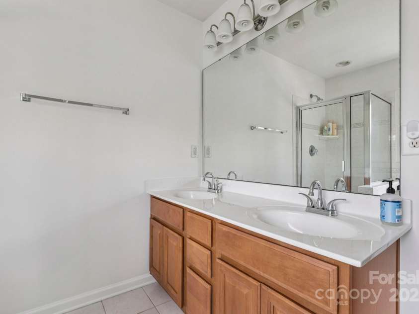 326 Chorus Road, Fort Mill, SC 29715.  MLS# CAR4280582, YatesRealty ID 35174. 