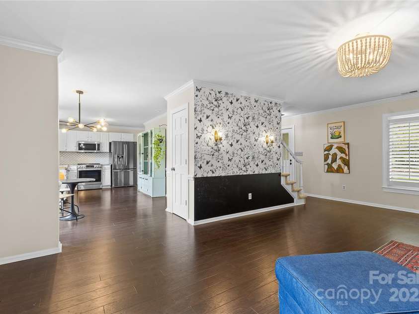 2359 Fernridge Lane, Matthews, NC 28105.  MLS# CAR4296338, YatesRealty ID 35175. 