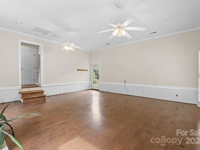 2359 Fernridge Lane, Matthews, NC 28105.  MLS# CAR4296338, YatesRealty ID 35175. HUGE Rec room / convert to garage if you want