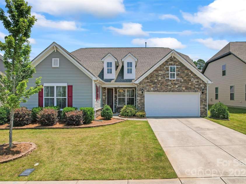 9547 Horsebit Lane, Concord, NC 28027.  MLS# CAR4273289, YatesRealty ID 35176. 