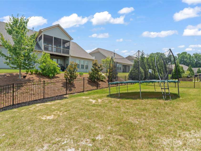 9547 Horsebit Lane, Concord, NC 28027.  MLS# CAR4273289, YatesRealty ID 35176. 