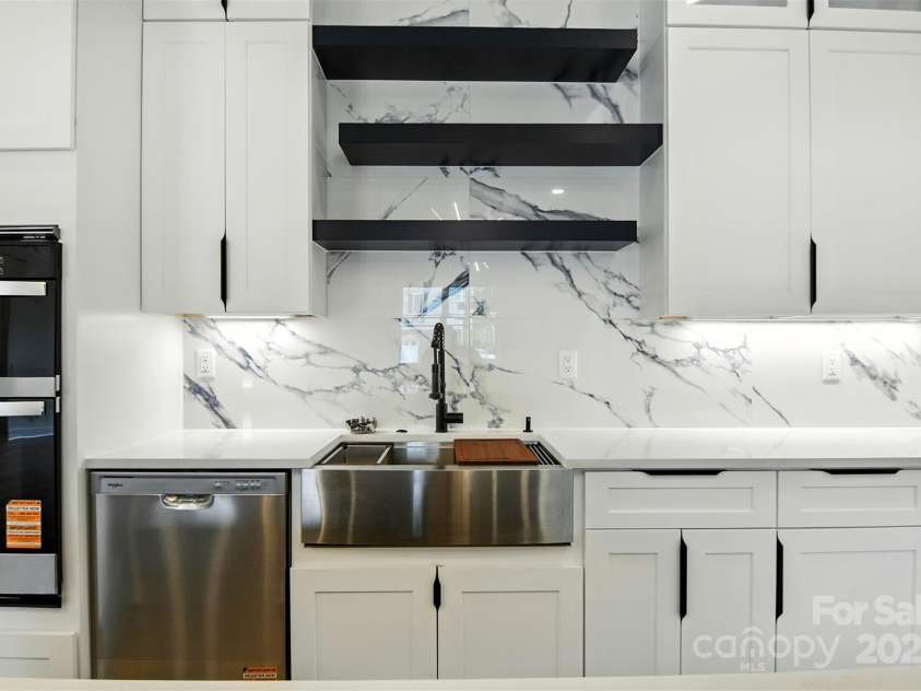 303 Wittenburg Springs Drive, Taylorsville, NC 28681.  MLS# CAR4284658, YatesRealty ID 35178. Kitchen